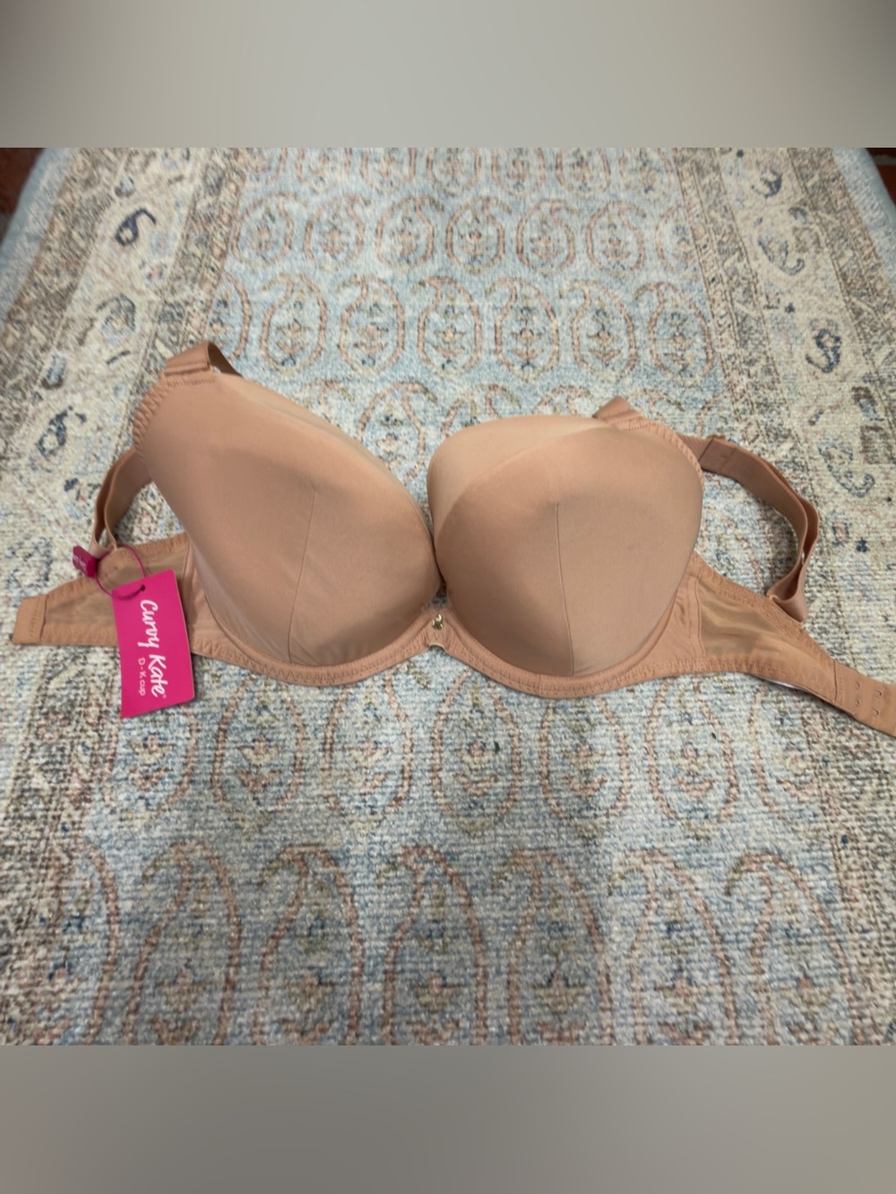 Curvy Kate SuperPlunge Multi-Way Padded Nude Bra - Size 28GG
